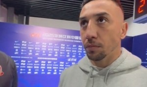 戴维森：感觉海港第三个进球有些像手球，但这也是足球的一部分