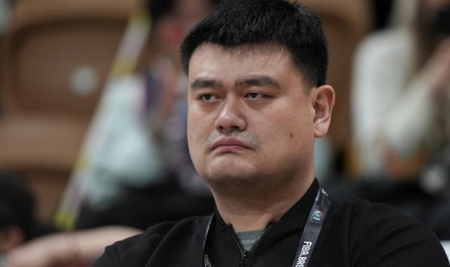 开云-【专栏】姚明卸任，七年功过如何评说？