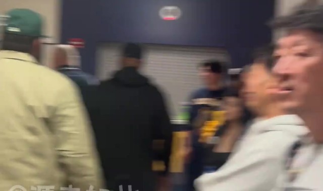 kaiyun-张博源访问伯克利Vlog第二弹：偶遇库里 比赛日探访球队更衣室